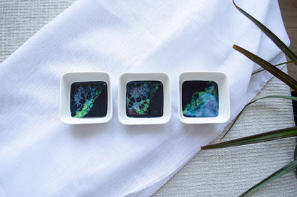 Resin Accented Dipping Bowl