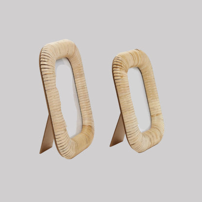 Photo Frame-Curved Rattan