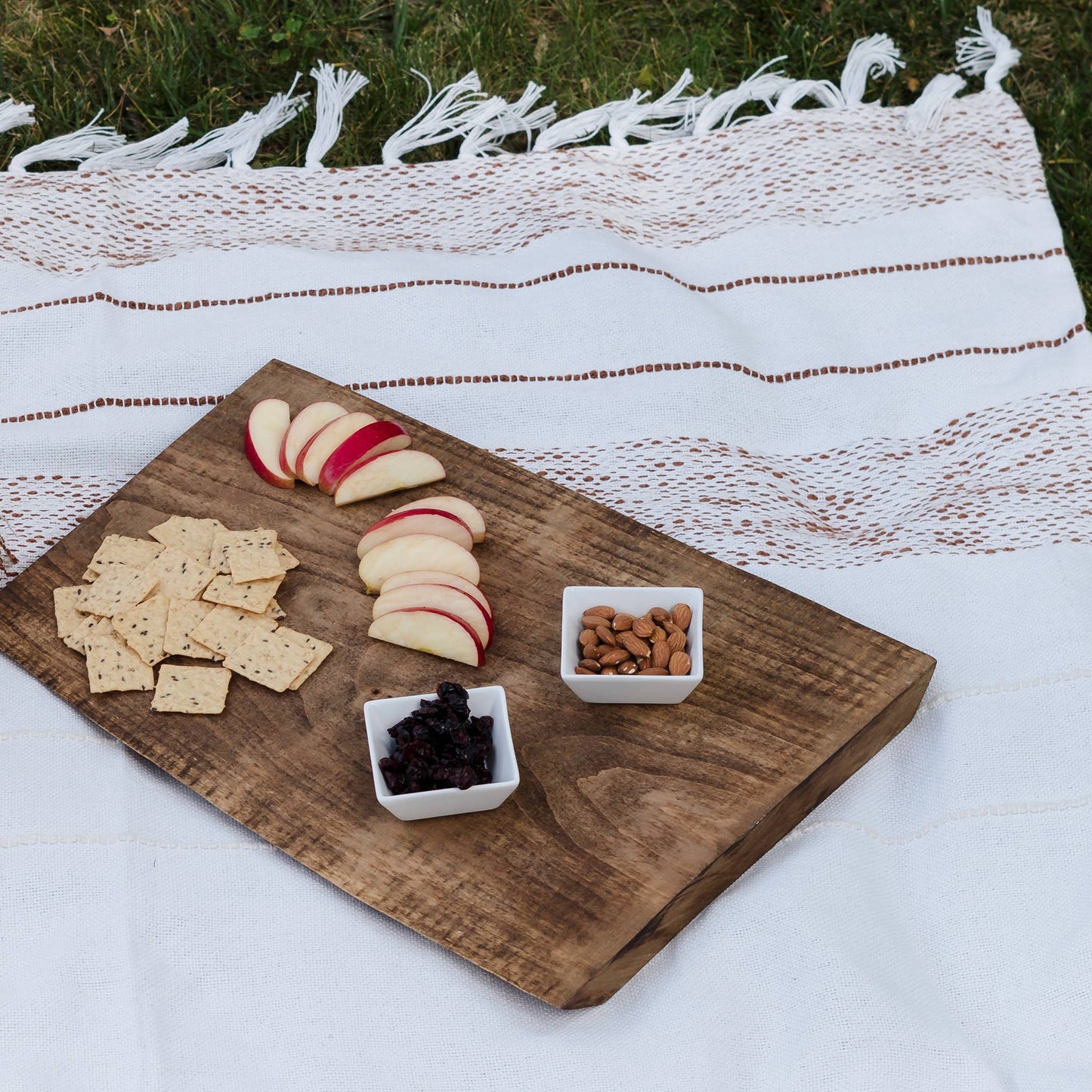 Indoor/Outdoor Recycled Woven Throw Blanket: Sage