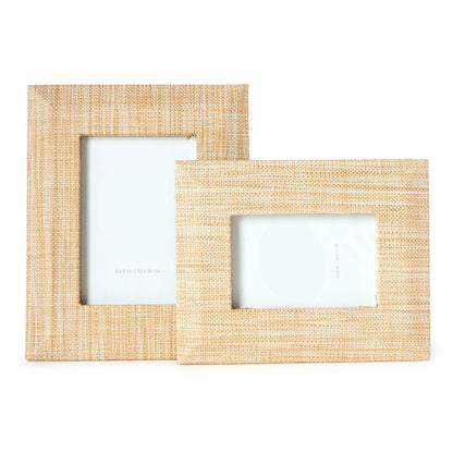 Grasscloth photo frame