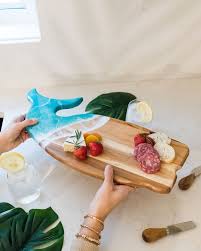 Whale Cheeseboard - CB