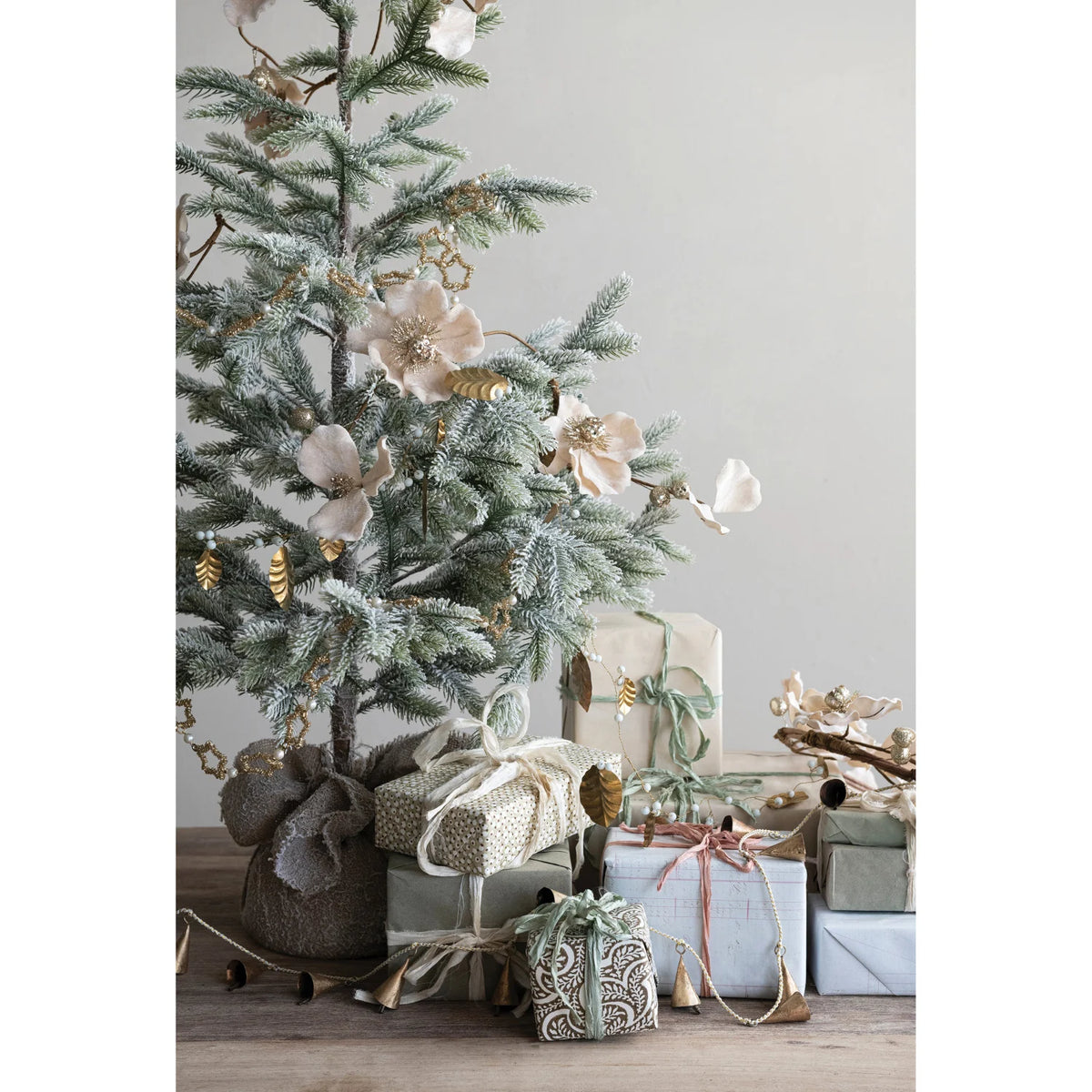 Magnolia Flower Garland with Glitter & Jewels